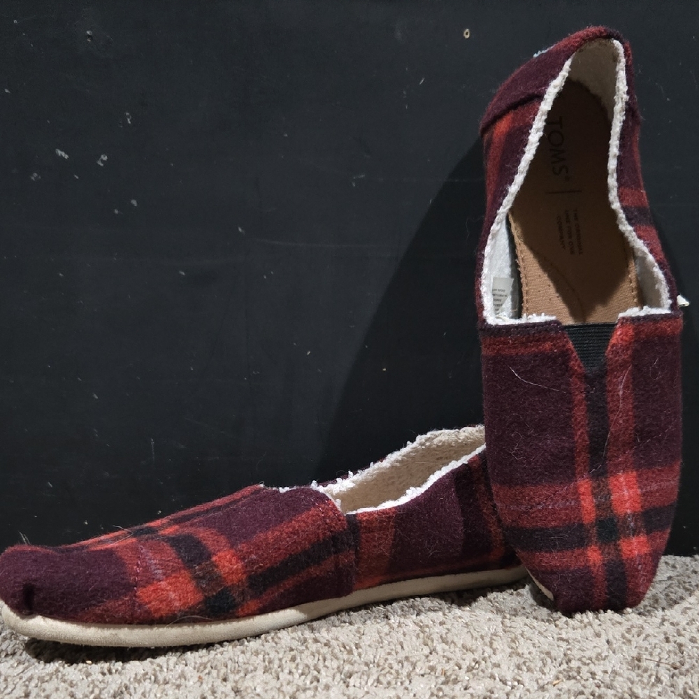 Toms Burgundy and Black Checkered Slip-Ons